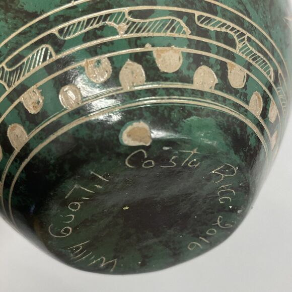 Pottery Vase Butterfly Lizard Birds Signed 2016 Handcrafted Costa Rica - Read - Picture 10 of 10